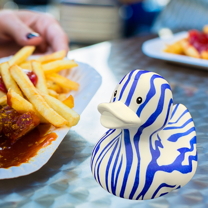 Zebra Weiss Blau Badeente Quietscheente Gummiente Entengalerie Duisburg Imbiss Currywurst