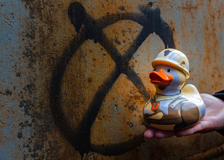 Badeente_Soldat_BUD_Duck_Streetart